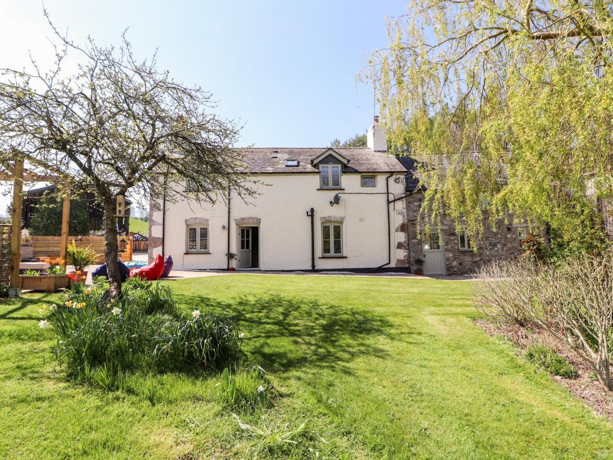 Nant Y Celyn Villa Ruthin Exterior photo